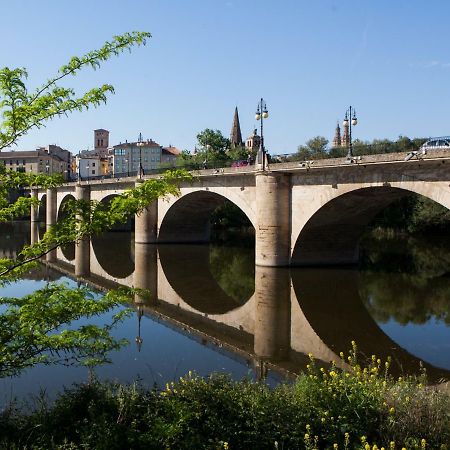 Logroño Centro a orillas del Ebro Exterior foto