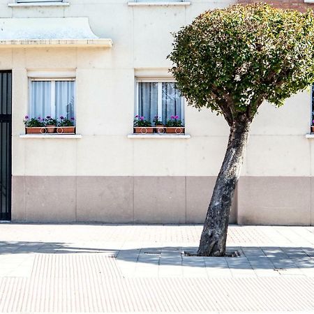 Logroño Centro a orillas del Ebro Exterior foto